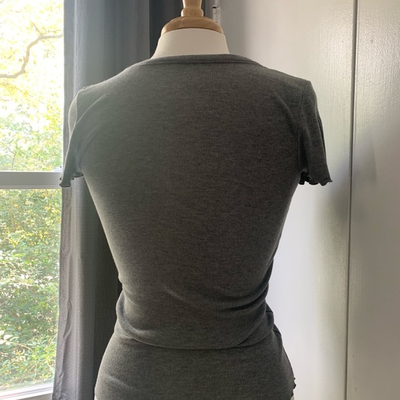 Hollister Shirt - Picture 4 of 5